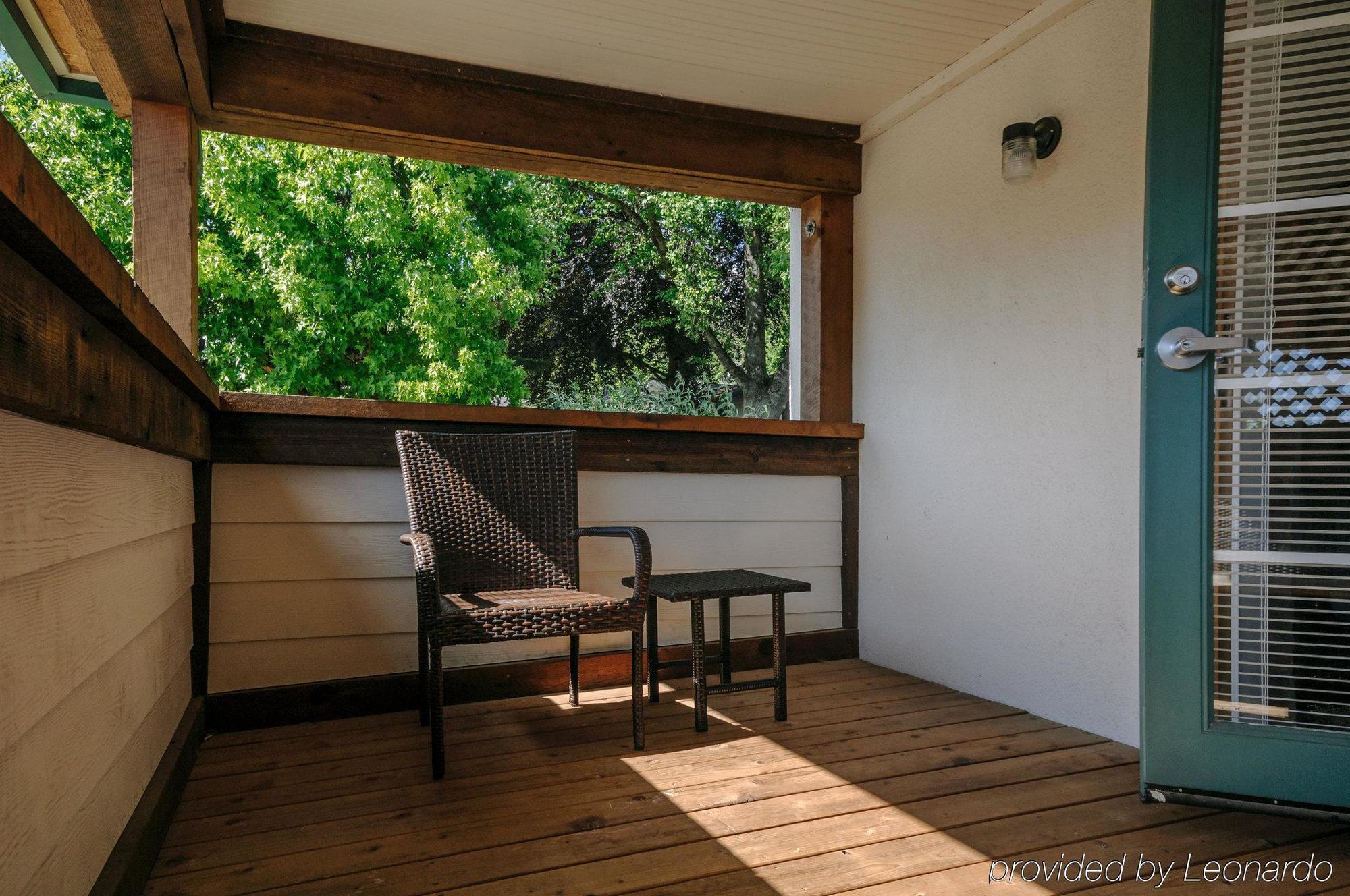 Grass Valley Courtyard Suites Екстер'єр фото