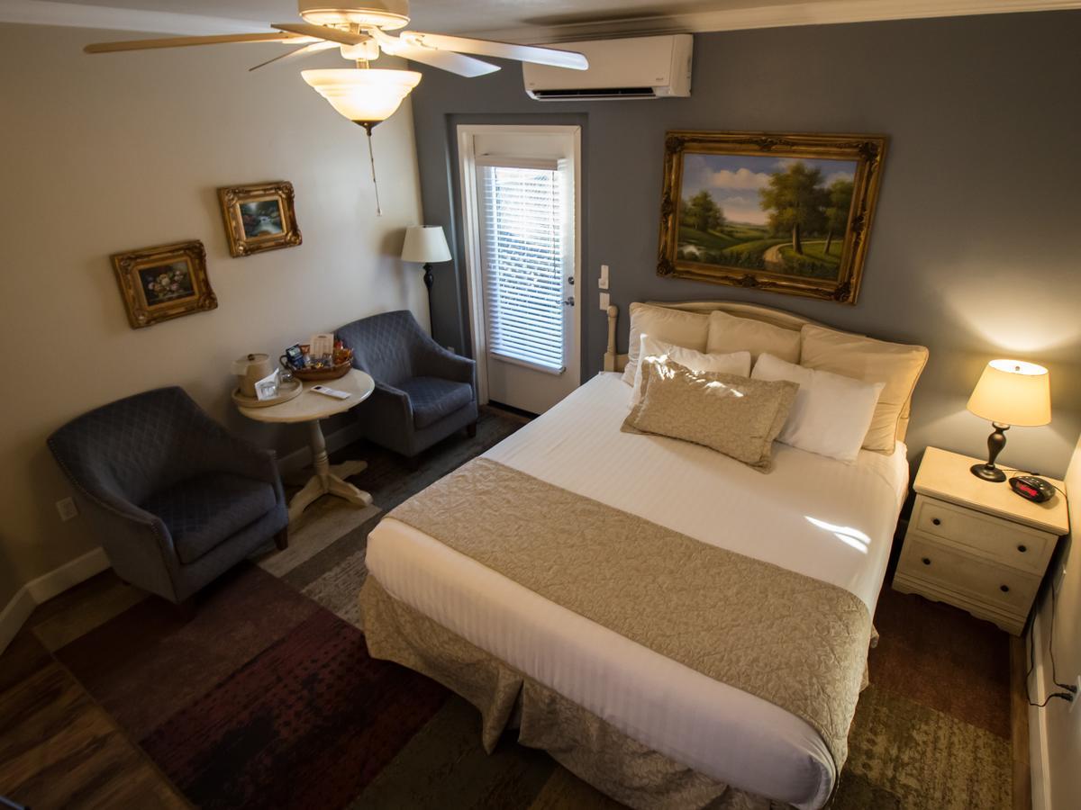 Grass Valley Courtyard Suites Екстер'єр фото