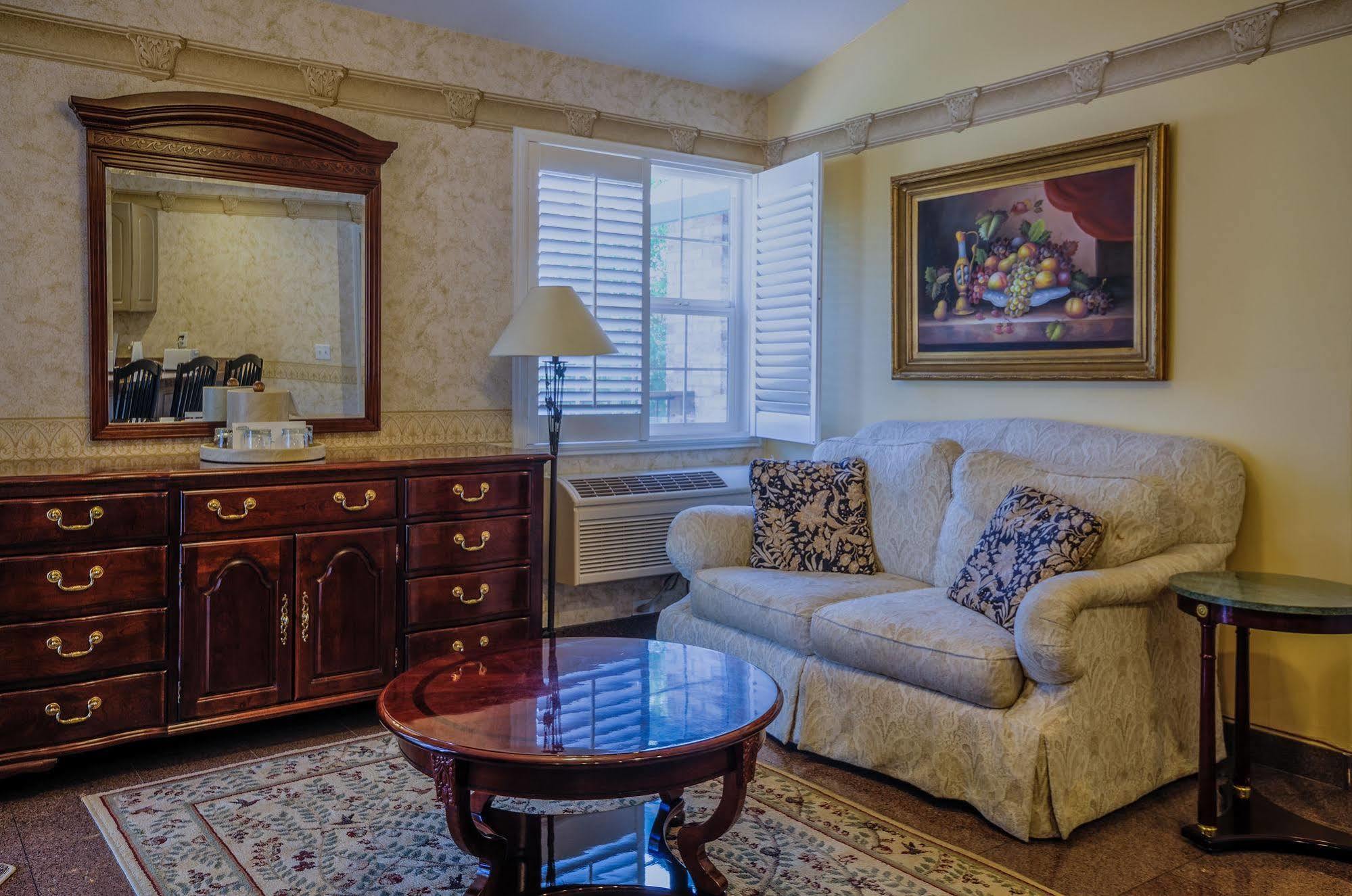 Grass Valley Courtyard Suites Екстер'єр фото